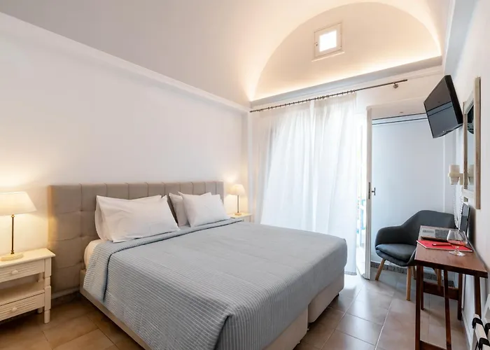 마티나 3* Kamári