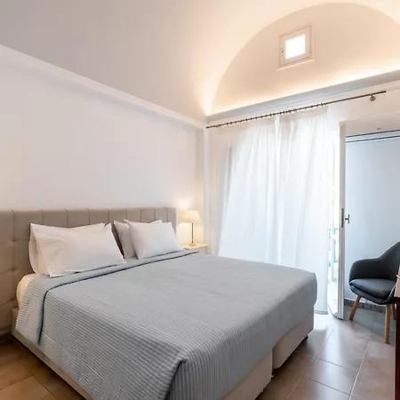 Matina 3* Камари
