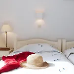 Hotel Matina Kamári