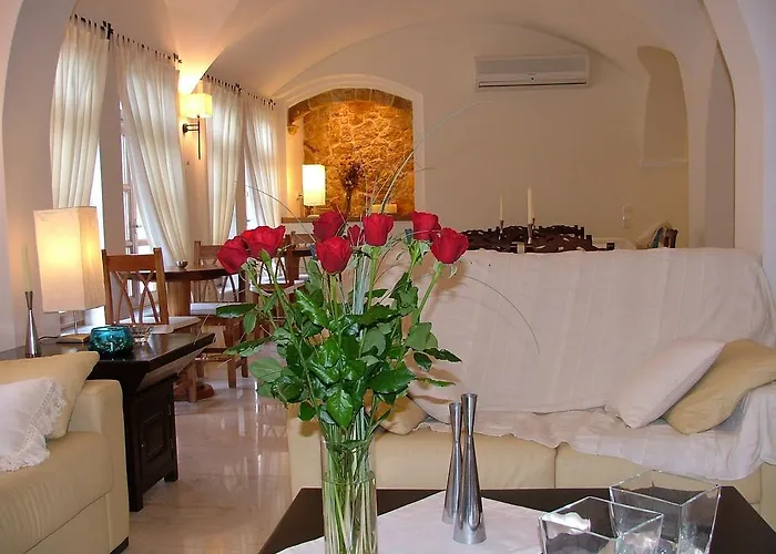 Matina Hotel Kamári