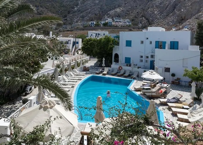 Matina Hotel Kamári