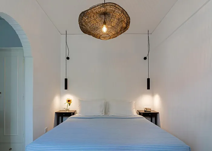 ماتينا Kamári