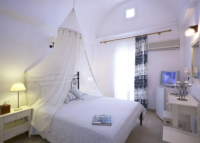 ماتينا Kamári