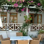 Matina Hotel 3*