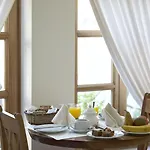 Hotel Matina Kamári