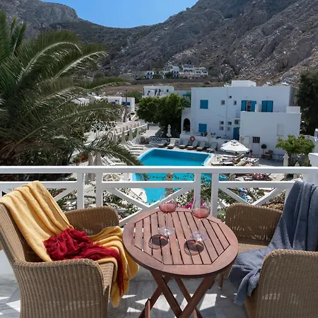Matina Hotel Kamari (Santorini)