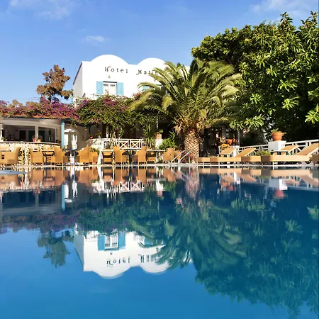 Matina Kamari (Santorini)