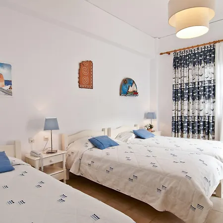 Hotell Matina Kamári