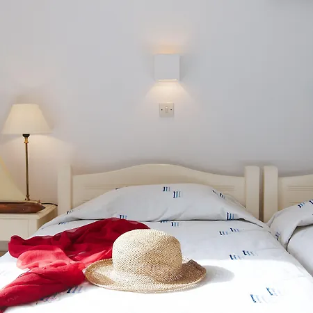 Hotell Matina Kamári